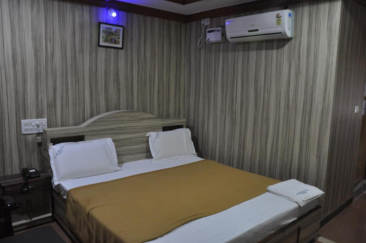 Dharmapuri C M Hotel מראה חיצוני תמונה