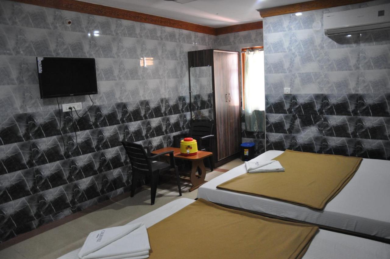 Dharmapuri C M Hotel מראה חיצוני תמונה